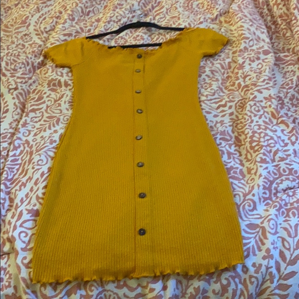 Yellow dress